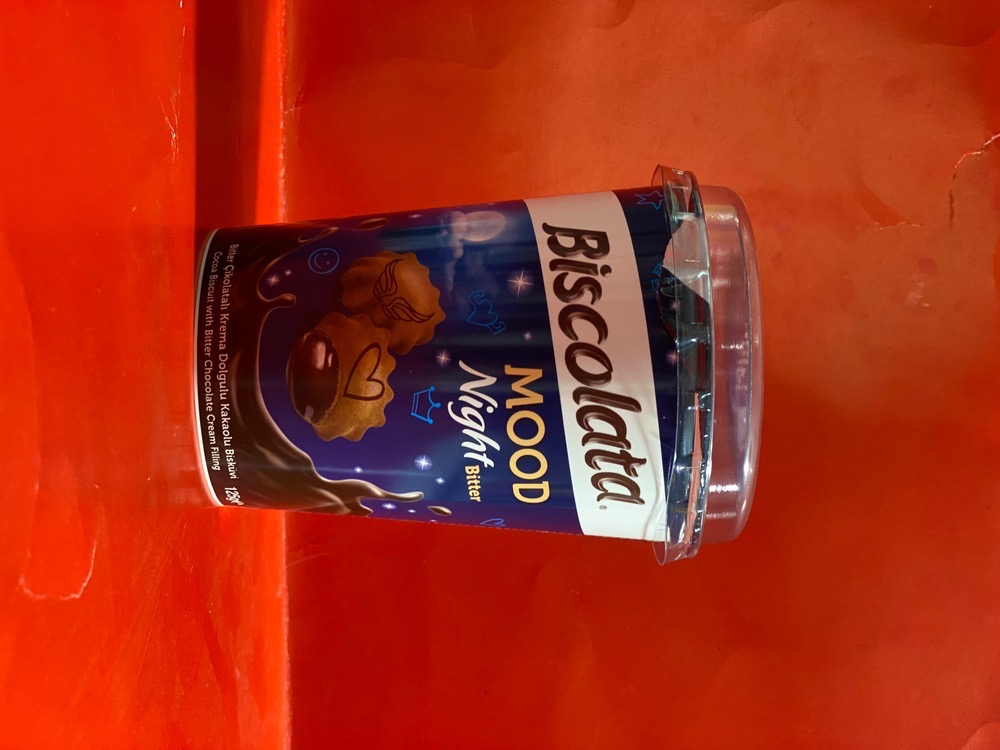 بیسکوییت با طعم کاکائو تلخ